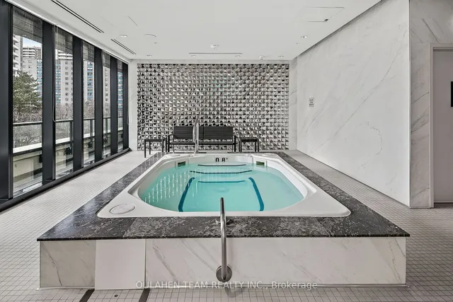 Additional image 38 of 575 Bloor St Unit 1704