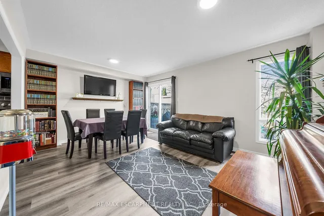 Additional image 14 of 5115 Silvercreek Dr