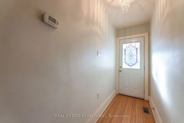 Additional image 4 of 5 Billings Ave