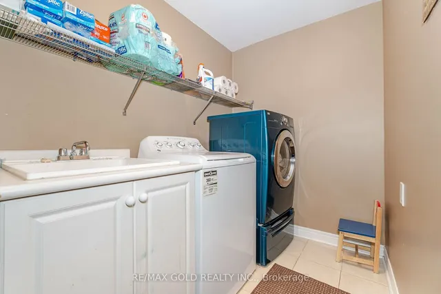 Additional image 18 of 36 Quatro Cres