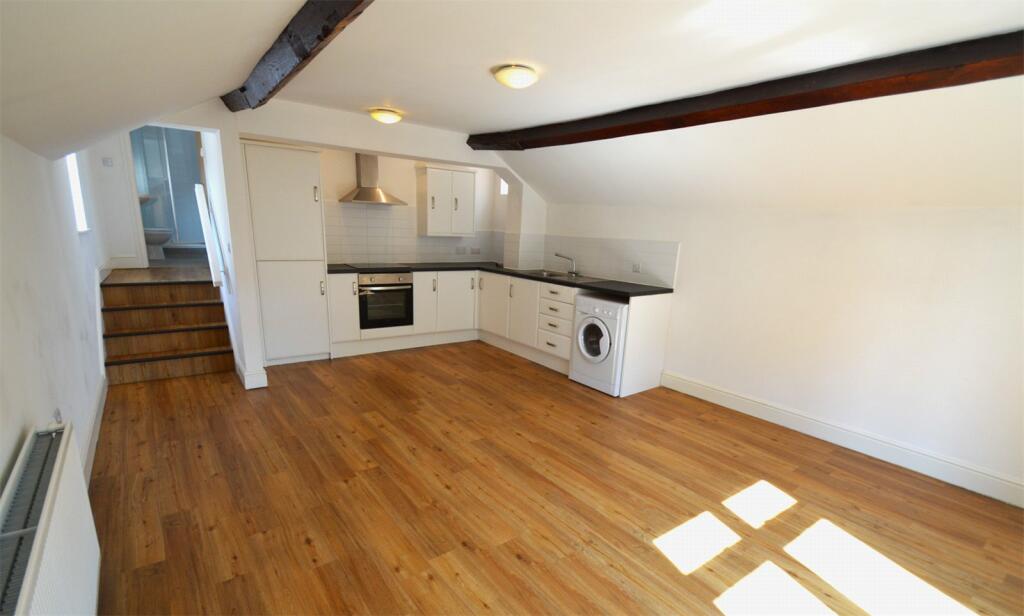 Additional image 4 of The Square, Alvechurch, Birmingham, Worcestershire, B48