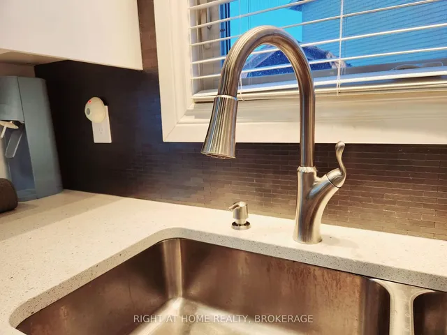 Additional image 12 of 2 Desantis Crt