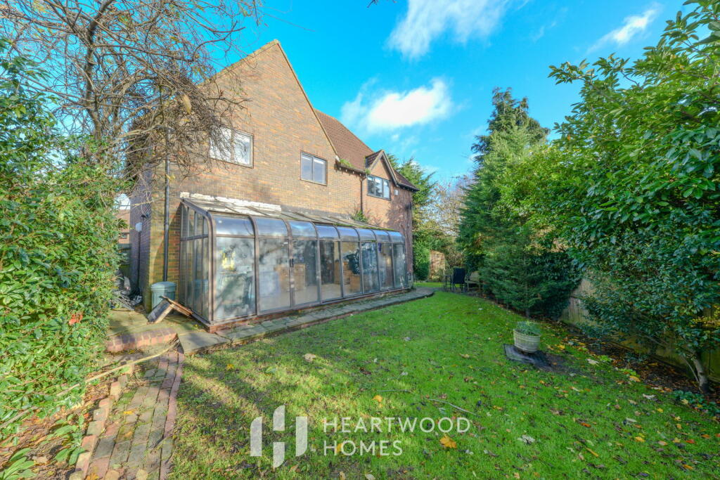 Additional image 30 of Old Orchard, Park Street, St. Albans, AL2 2QB