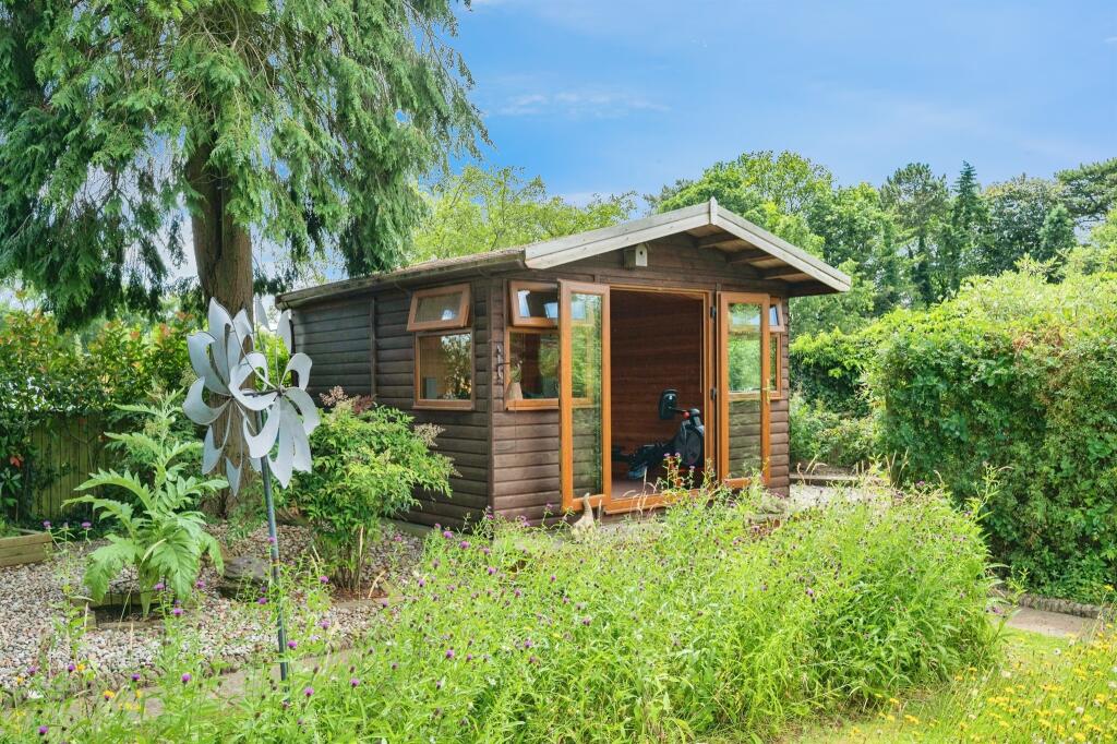 Additional image 15 of Roestock Gardens, Colney Heath, St. Albans