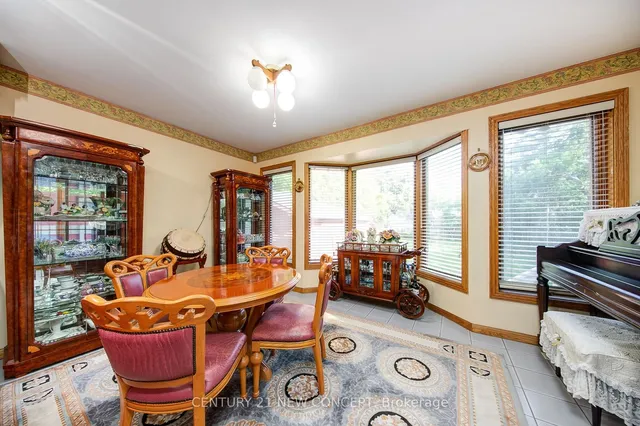 Additional image 9 of 205 Finch Ave