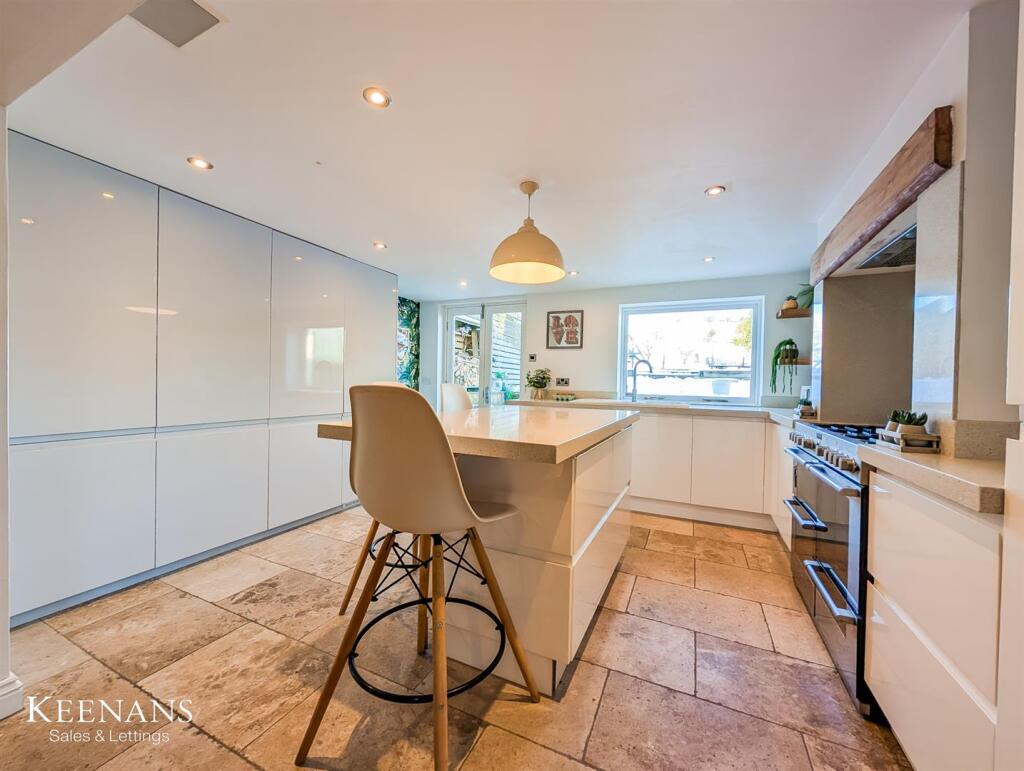 Additional image 21 of Wheatley Lane Road, Fence