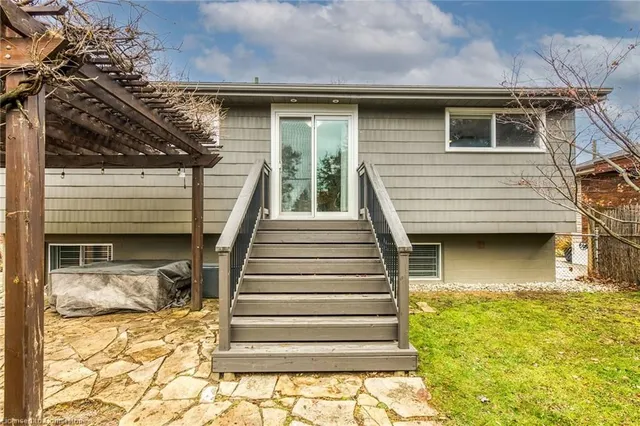 Additional image 40 of 30 Nova Dr