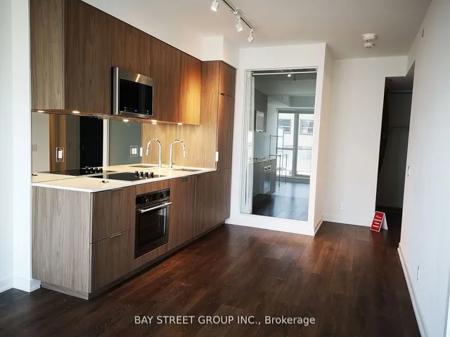 Additional image 18 of 609 Avenue Rd Unit 805