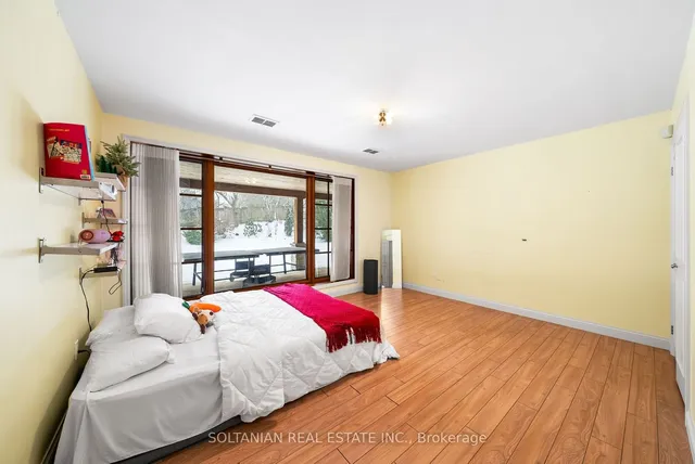 Additional image 36 of 11 Tudor Gate