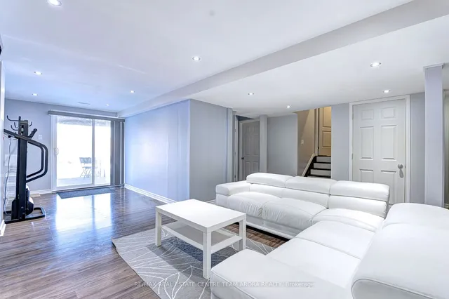 Additional image 32 of 15 Roundstone Dr