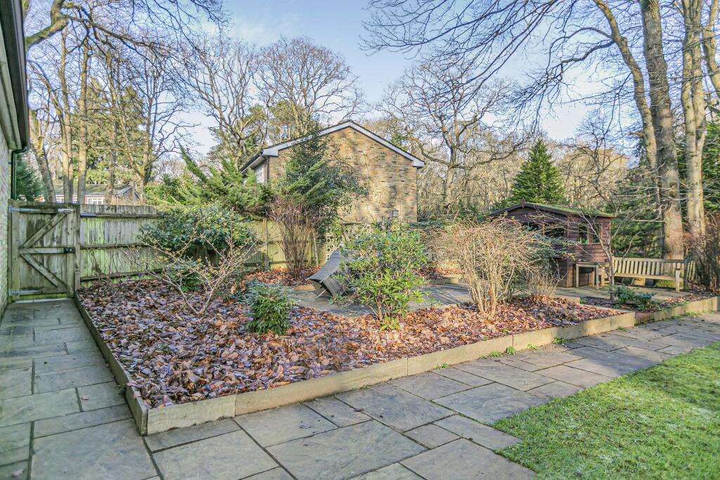 Additional image 22 of Badgers Walk, Tewin, AL6