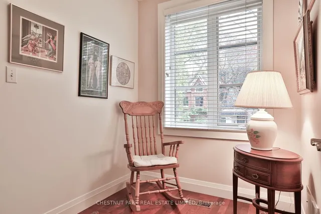 Additional image 24 of 27 Shaftesbury Ave