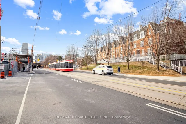 Additional image 40 of 1030 King St Unit 121