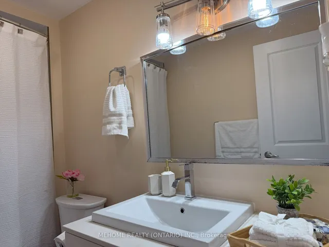 Additional image 28 of 29 Laurie Shepway