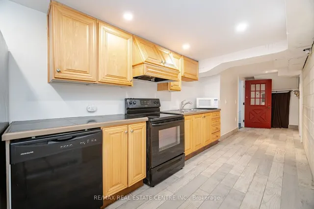 Additional image 25 of 292 Kingsleigh Crt