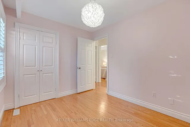 Additional image 22 of 15 Laurendale Ave