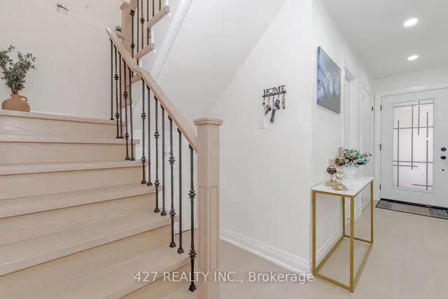 Additional image 23 of 42 Courtleigh Sq