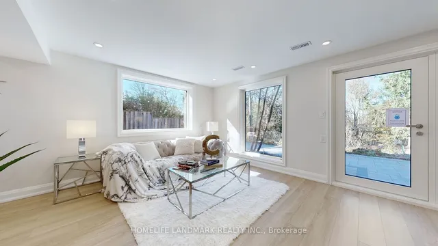 Additional image 24 of 46 Bruce Farm Dr