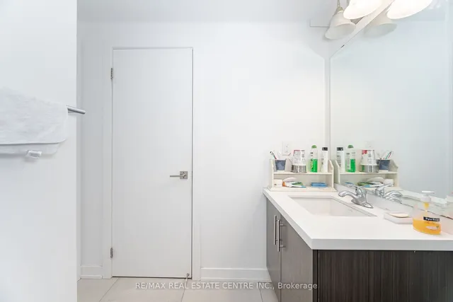 Additional image 8 of 155 Veterans Dr Unit 7