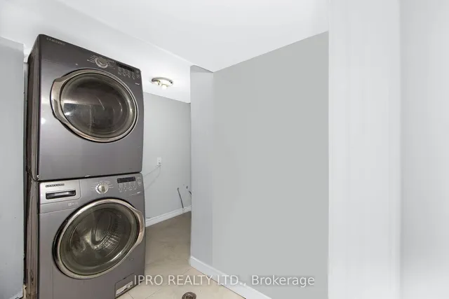 Additional image 14 of 104 Topcliff Ave