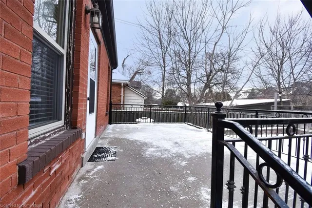 Additional image 39 of 324 Aberdeen Ave