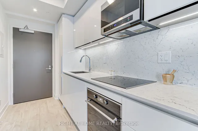 Additional image 9 of 8 Cumberland St Unit 4001