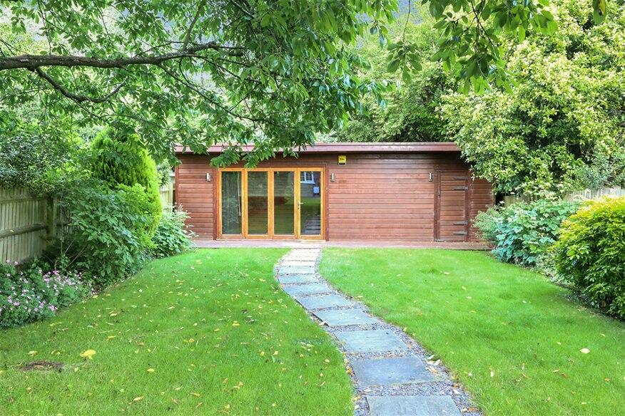 Additional image 16 of Maple Cottages, West Common, Harpenden, AL5