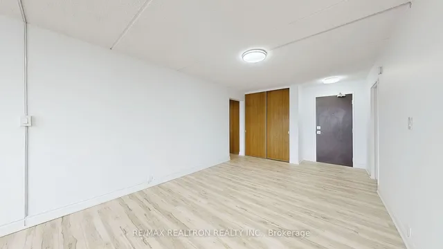 Additional image 15 of 2 Glamorgan Ave Unit 605