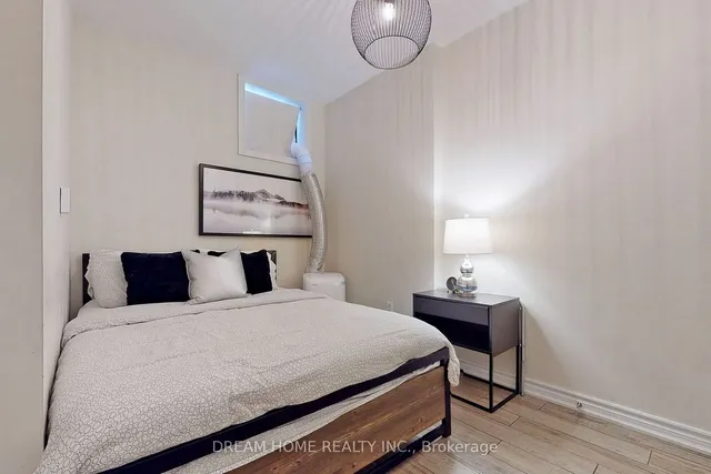 Additional image 33 of 61 Cameron St