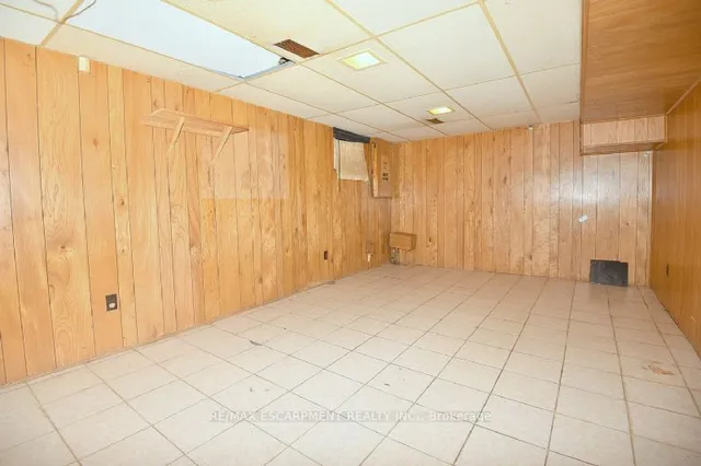 Additional image 19 of 160 Rosedale Ave