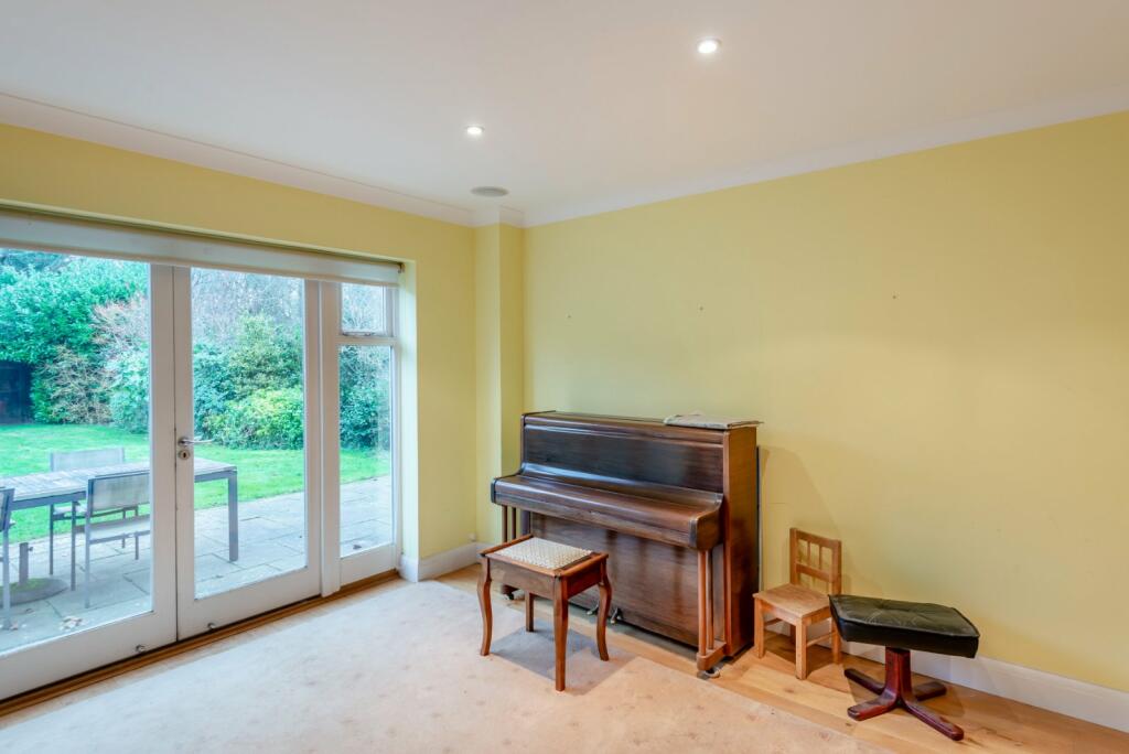 Additional image 13 of Homewood Road, St. Albans, Hertfordshire