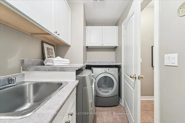 Additional image 24 of 32 Aristocrat Rd