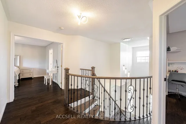 Additional image 19 of 29 Riviera Rdge