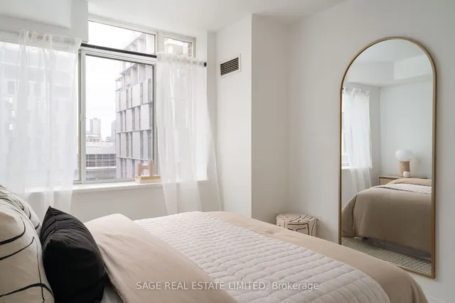 Additional image 20 of 70 Mill St Unit 704