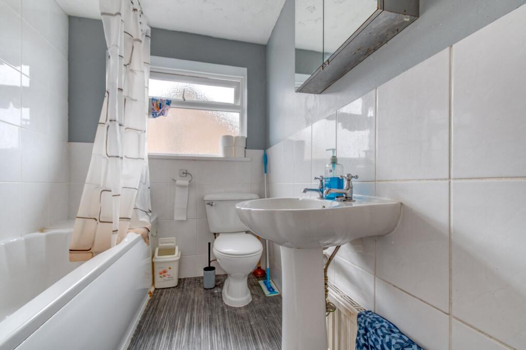 Additional image 16 of Meadow Road, Alcester, Warwickshire, B49