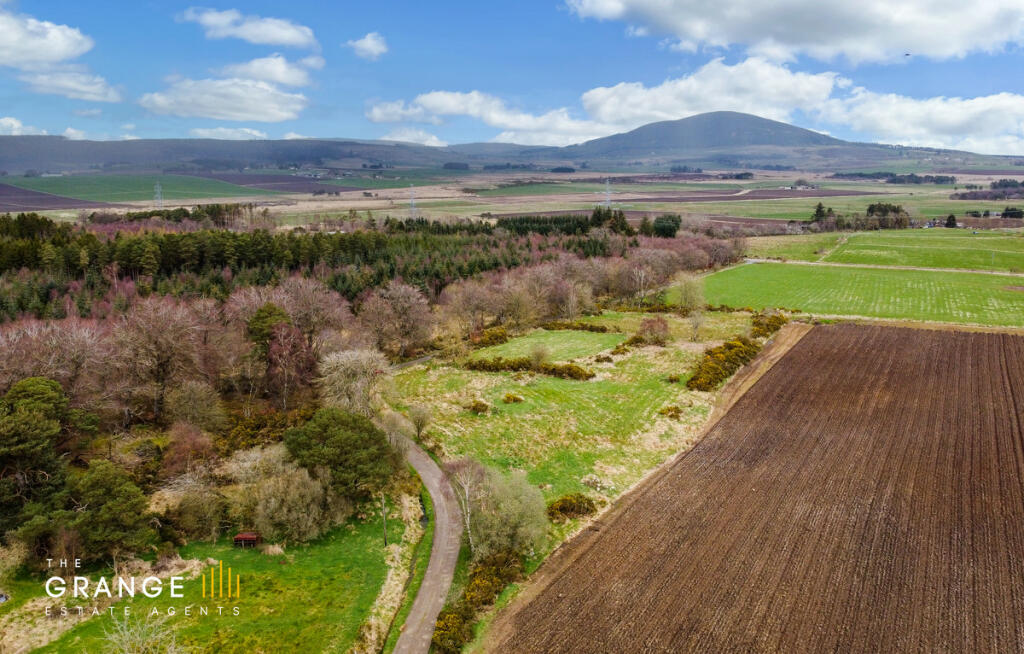 Additional image 2 of Poolside, Huntly, AB54