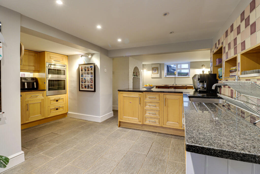 Additional image 7 of Albert Street, Markyate, Hertfordshire, AL3