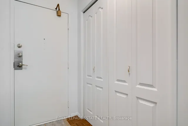 Additional image 28 of 40 Sunrise Ave Unit 110