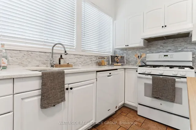Additional image 18 of 201 Rosslyn Ave