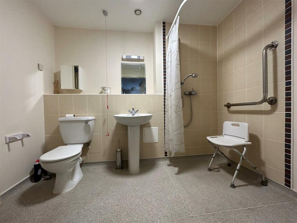 Additional image 8 of Queensway, Oldbury