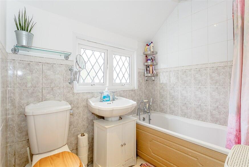 Additional image 8 of Devonshire Road, Harpenden, AL5