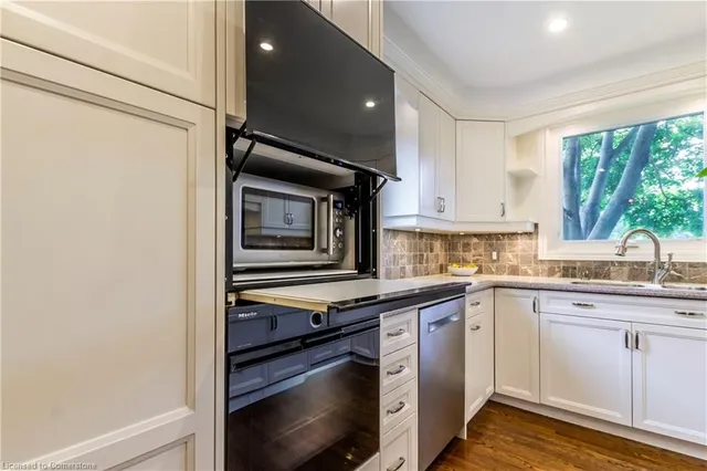 Additional image 19 of 1043 Joan Dr