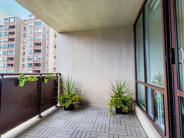 Additional image 30 of 716 The West Mall Unit 1111