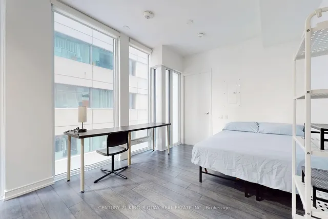 Additional image 3 of 28 Wellesley St Unit 1501