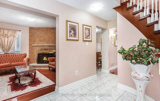 Additional image 7 of 420 Tailfeather Cres