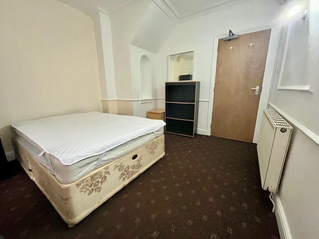 Additional image 6 of Oak Tree Lane, Birmingham, B29