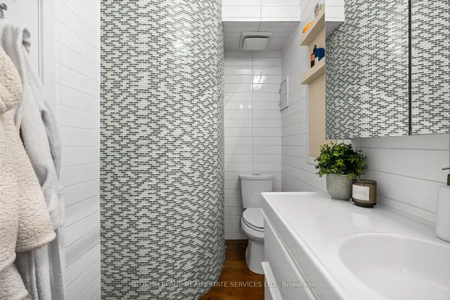 Additional image 23 of 115 Montgomery Rd