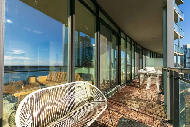 Additional image 37 of 25 Capreol Crt Unit 3010