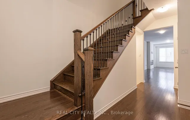 Additional image 7 of 10 Donald Ficht Cres