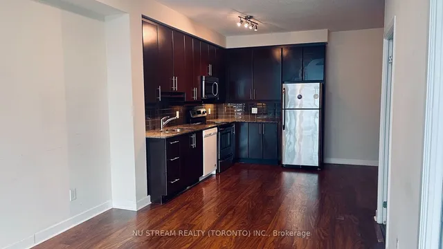 Additional image 12 of 33 Bay St Unit 3113